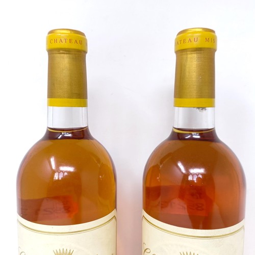 2116 - Two bottles of Chateau d'Yquem Sur-Saluces, 1996 (2)Provenance: From a West Country House, stored in... 