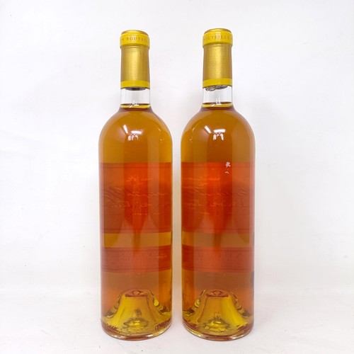 2116 - Two bottles of Chateau d'Yquem Sur-Saluces, 1996 (2)Provenance: From a West Country House, stored in... 