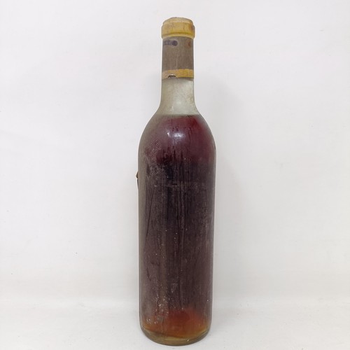 2111 - A bottle of Chateau d'Yquem Sur-Saluces, 1966Provenance: From a West Country House, stored in a temp... 