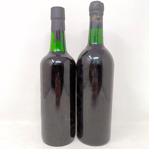 2159 - Two bottles of 1970 vintage port, one bottle Dow's, second bottle Taylor's (2)Provenance: From a Wes... 