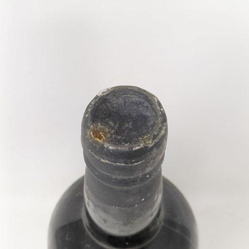 2164 - A bottle of 1963 vintage port, CroftProvenance: From a West Country House, stored in a temperature a... 