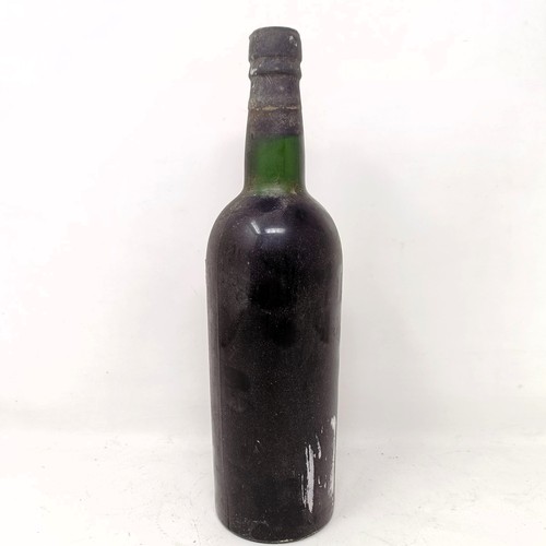 2165 - A bottle of 1963 vintage port, CroftProvenance: From a West Country House, stored in a temperature a... 