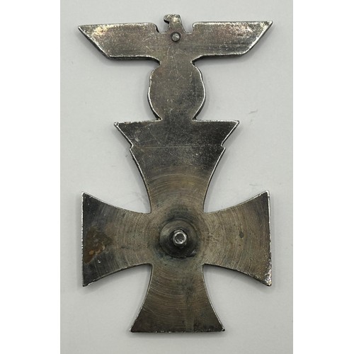 541 - A German World War I Iron Cross, 1st Class, with World War II bar attached Provenance: On Instructio... 