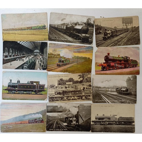 759 - A group of assorted postcards, including railway interest