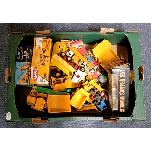 969 - Assorted play worn model trucks and other vehicles (box)