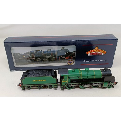 972 - A Hornby OO gauge 0-6-0 locomotive, No R2063, a Bachmann OO gauge locomotive, No 32-155, a Mainline ... 