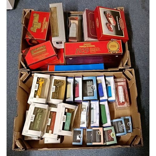 998 - A Matchbox Models Of Yesteryear car, boxed, and other model cars, various makes, all boxed (2 boxes)