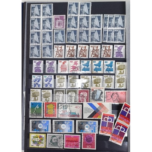 623 - Two small albums of coins, and four albums of assorted stamps (6)