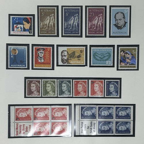 732 - Australia- 1914-1980 collection on album leaves with Roos to 2/-, GV Heads to 1/4, useful sets and v... 