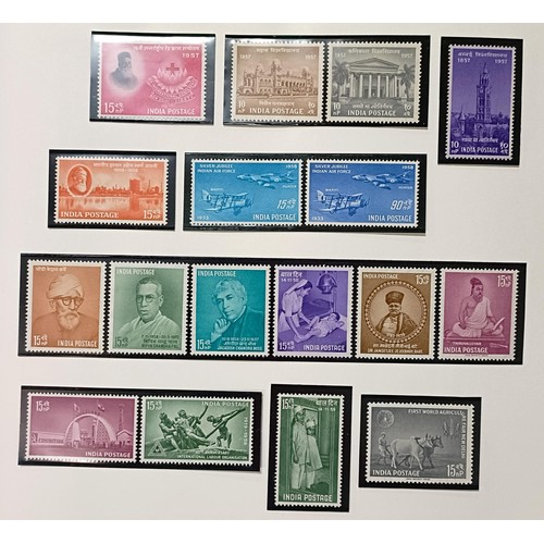 726 - India- Fine predominantly unused collection in album leaves with unused better sets and values inclu... 