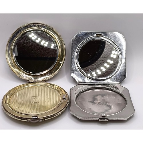 1607 - A silver compact and assorted other items