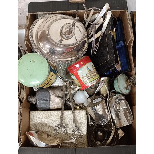 1075 - Assorted silver plate and other items (qty)