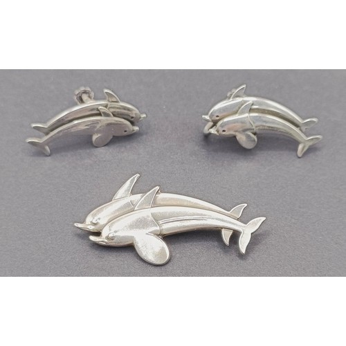 1722 - A Georg Jensen brooch, decorated dolphins, and a matching pair of earrings, 11.9 g (3)