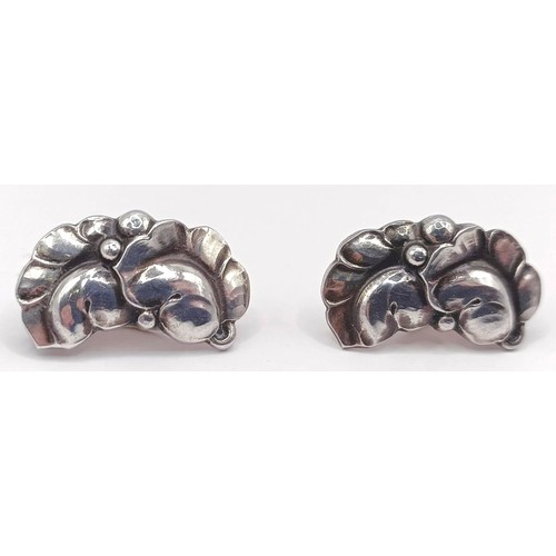 1727 - A pair of Georg Jensen silver earrings, decorated flowers, 5.9 g