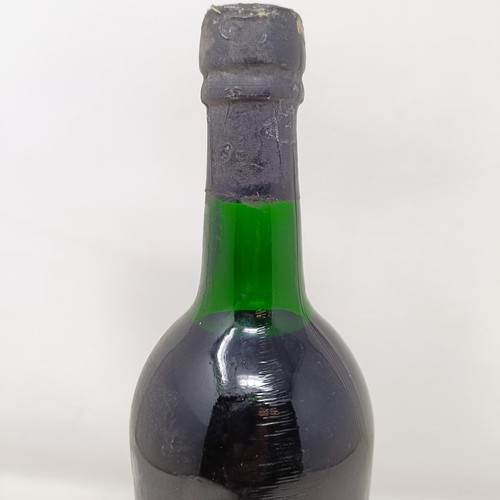 1551 - A bottle of Cockburn's vintage port, 1970...