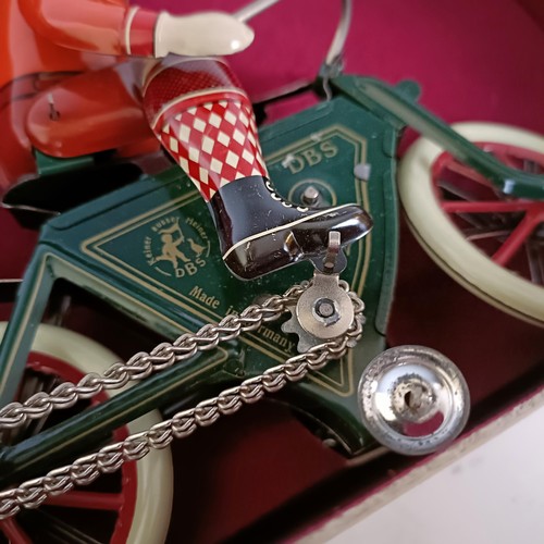 1023 - A modern tinplate cyclist, boxed