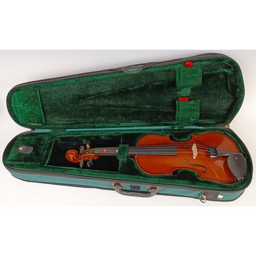 1167 - A group of ten assorted student violins, with cases (10)