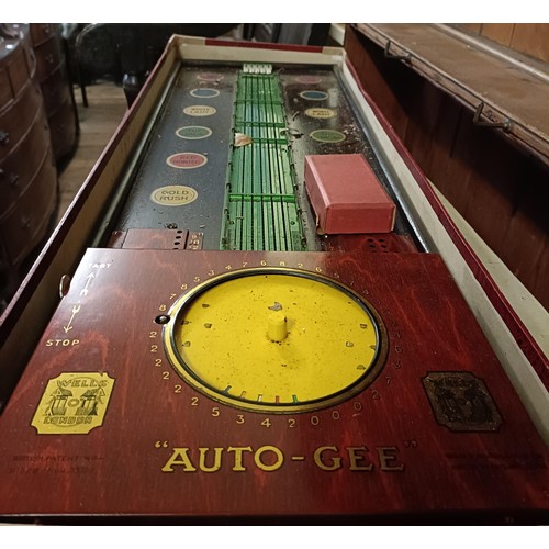 1016 - A Wells Auto-Gee game, boxed