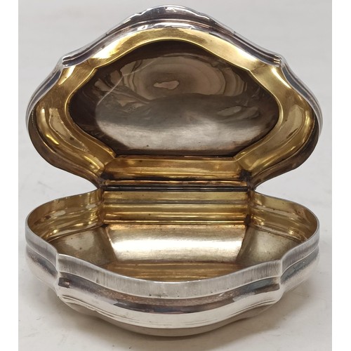 1179 - A George III silver coloured metal snuff box, the lid with engraved decoration and inset an agate pa... 