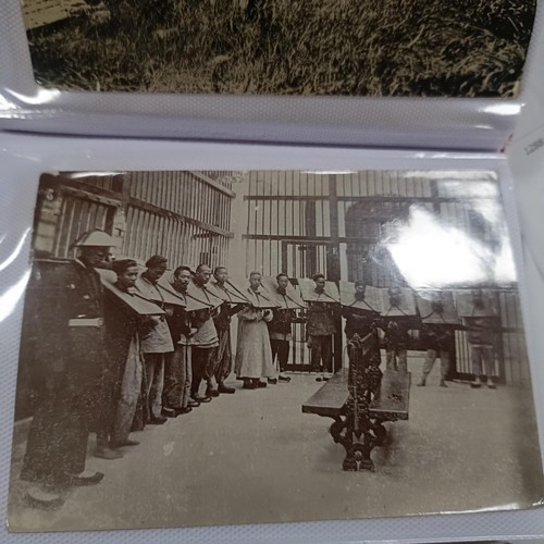 1176 - A group of assorted monochrome photographs, probably late 19th/early 20th century, including shippin... 