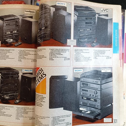 1194 - A rare and scarce to find Argos catalogue, for the Autumn/Winter of 1991, 362 pages featuring a vast... 