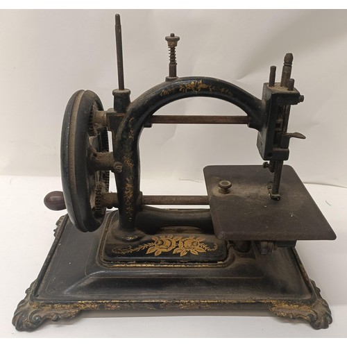 66 - A D Bacle, Paris table top sewing machine, 28 cm wide Provenance:  A single owner collection, f... 