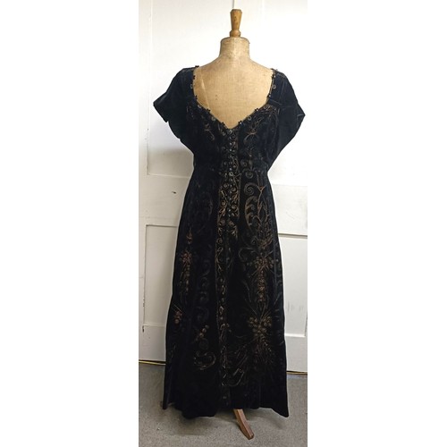 6 - A velvet dress and assorted clothes (box) Provenance:  A single owner collection, from the studio of... 