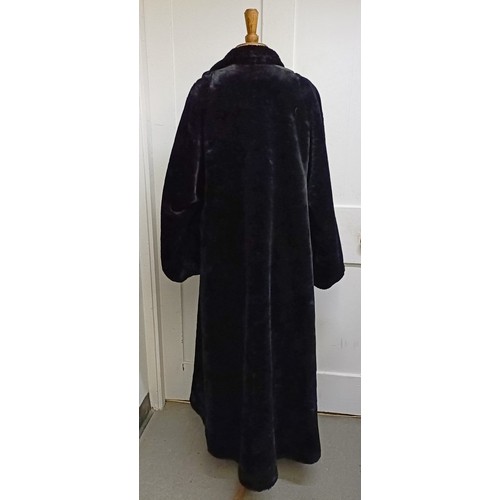 123 - A ladies faux fur full length coat by Wallis, size M/L