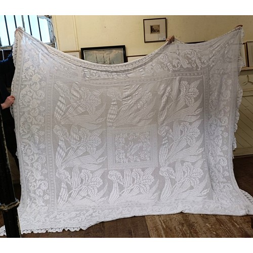 97 - A large embroidered table cloth/bedspread 290 cm wide approx.