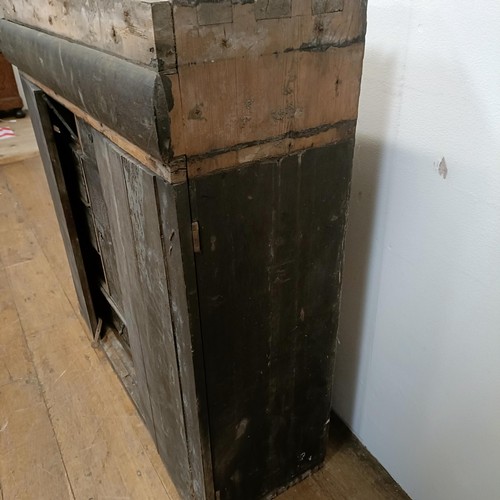 780 - An 18th century collectors cabinet top, in need of restoration, 90 x 85 cm