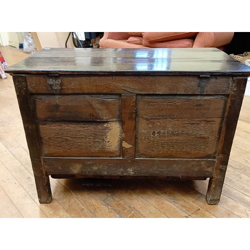 830 - An oak mule chest, with a geometric moulded front, 96 cm wide