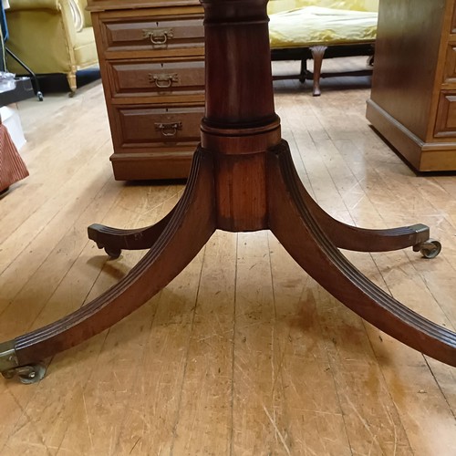 834 - A 19th century mahogany rectangular breakfast table, the top 135 x 87 cm