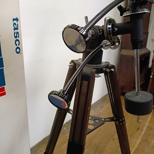 620 - A Tasco 11T 300X telescope, boxed