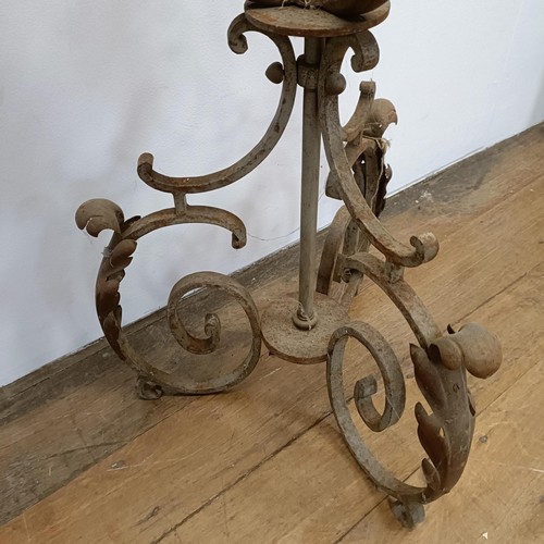 1203 - A wrought iron painted standard lamp, 104 cm high