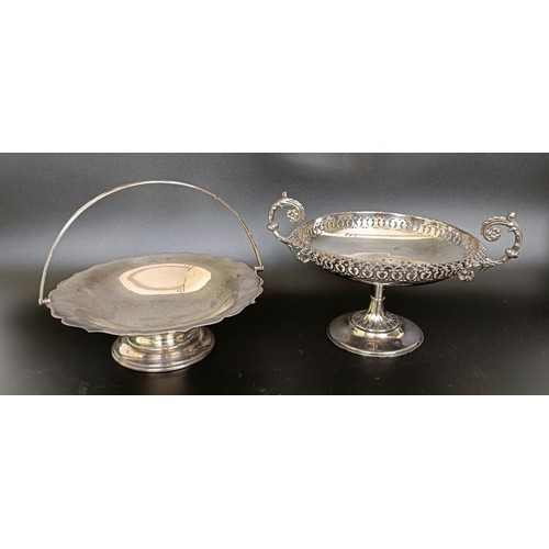 36 - A silver plated two handled tureen, a set of four silver plated coasters, and assorted silver plate ... 