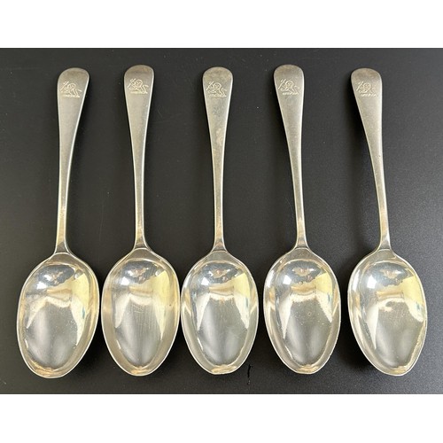 62 - A set of five George VI silver Old English pattern dessertspoons, Sheffield 1946 (5)