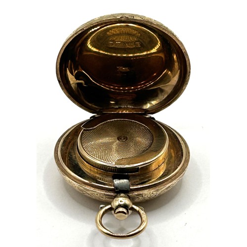 653 - A 9ct gold sovereign case, 23.5 g (all in)