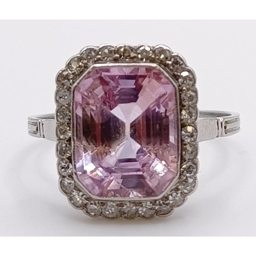 657 - An early 20th century pink sapphire and diamond ring, with a vintage ring box