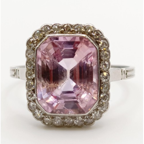 657 - An early 20th century pink sapphire and diamond ring, with a vintage ring box