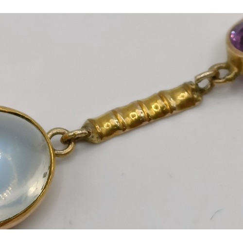 662 - A 9ct gold, moonstone and amethyst necklace