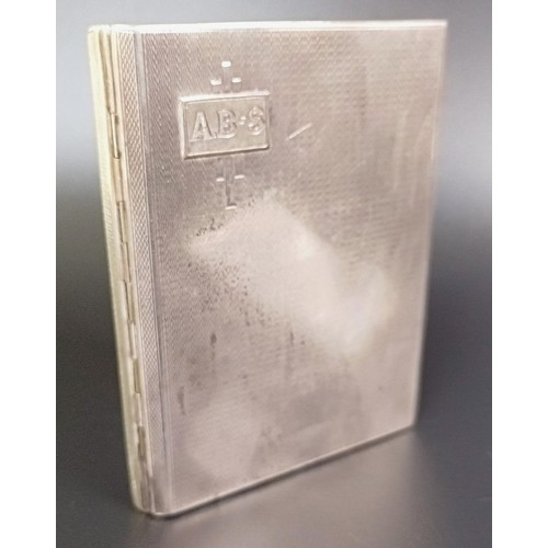 76 - A George V silver cigarette case, Birmingham 1935, 5.8 ozt