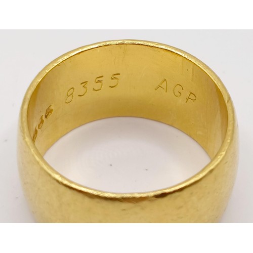 786 - A 22ct gold wedding band, ring size K, 10 g