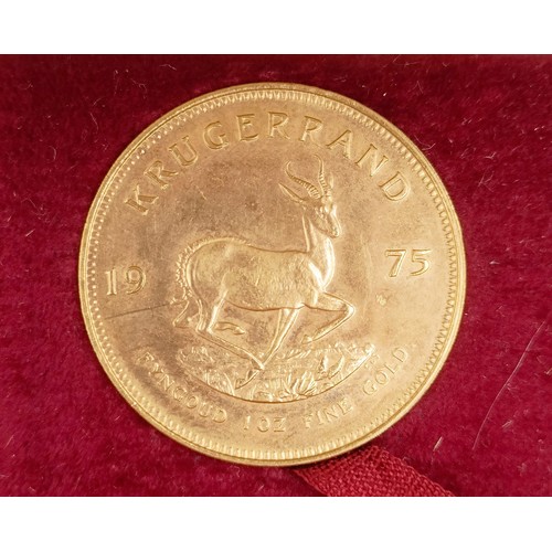 805 - A South African krugerrand, 1975, cased