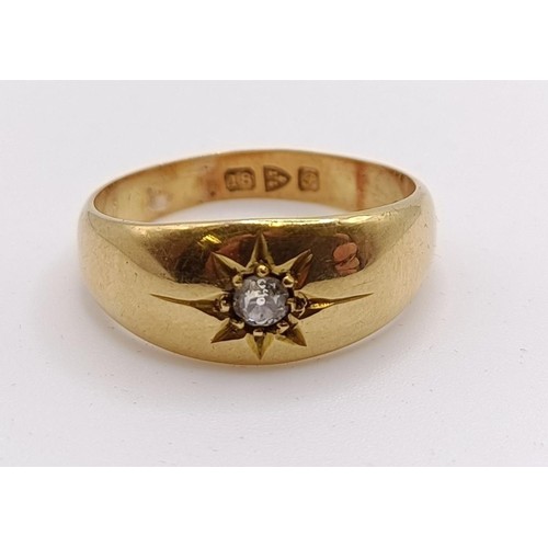 733 - An 18ct gold and diamond gypsy set ring, ring size J, 4.2 g (all in), in a vintage jewellery box