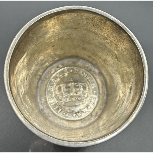 106 - An 18th century Continental beaker, the base set a silver coin, probably German, 2.9 ozt (all in), 7... 