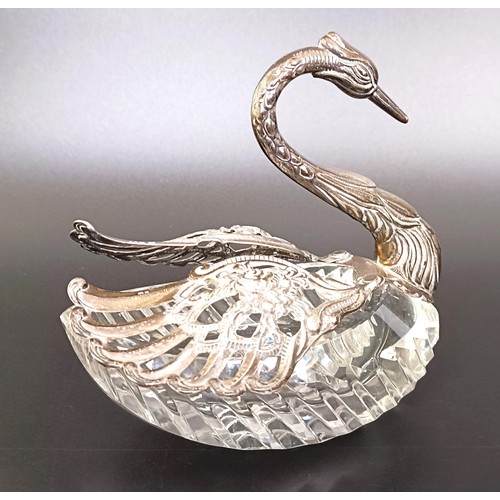 114 - A cut glass and Continental silver swan, 15 cm wide