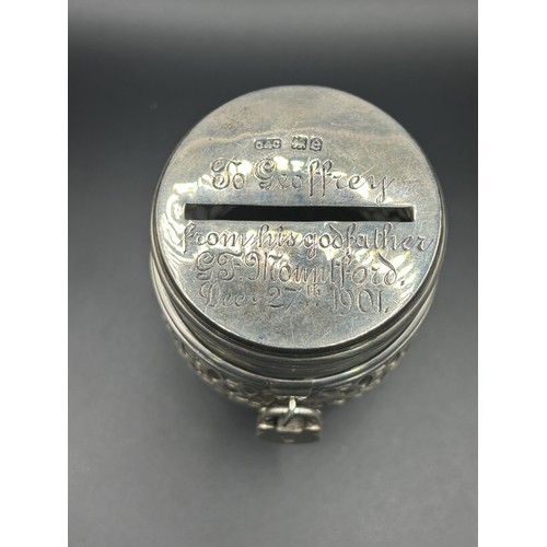 125 - A Victorian silver pierced money box, in the form of a barrel, inscribed, London 1900, 2.4 ozt, 7.5 ... 