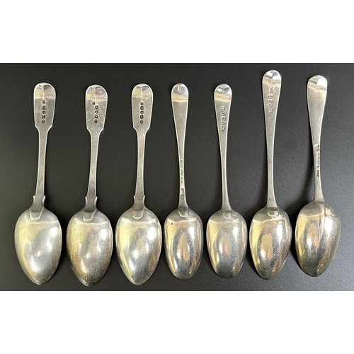 157 - Four silver Old English pattern dessertspoons, and three fiddle pattern dessertspoons, various dates... 