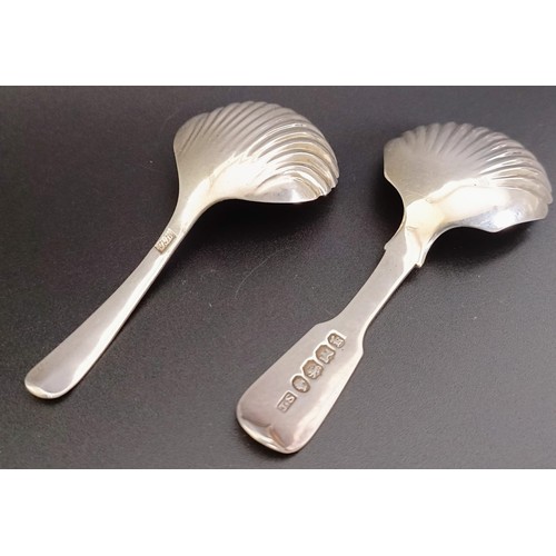 189 - A Victorian silver tea caddy spoon, Exeter 1846, and another silver caddy spoon, makers mark only (2... 