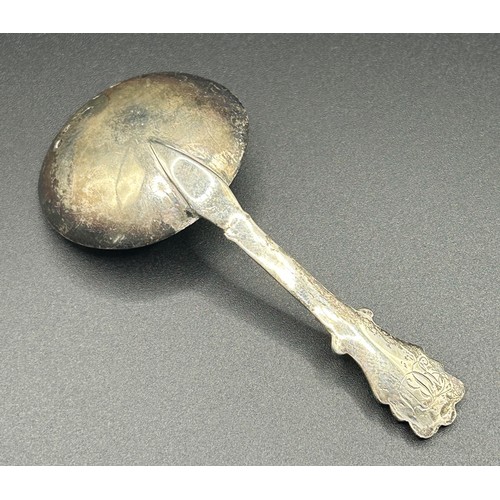 199 - A Victorian caddy spoon, with bright cut decoration, George Unite, Birmingham 1845, 7.1 g